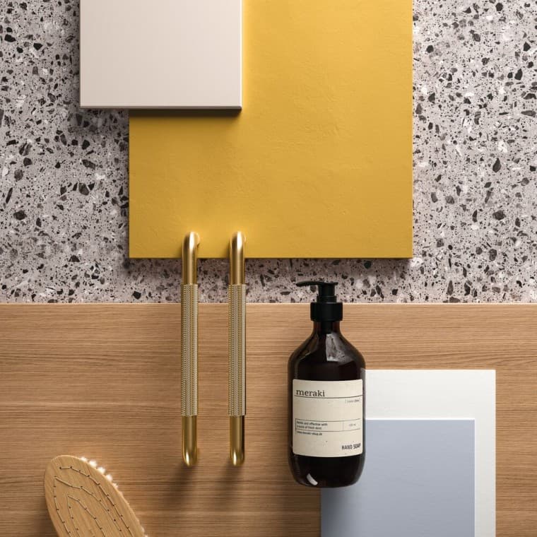 Keltainen ja puunsävyt sopivat luonnon materiaalien kuten kiven kanssa yhteen Keltainen ja puunsävyt sopivat luonnon materiaalien kuten kiven kanssa yhteen