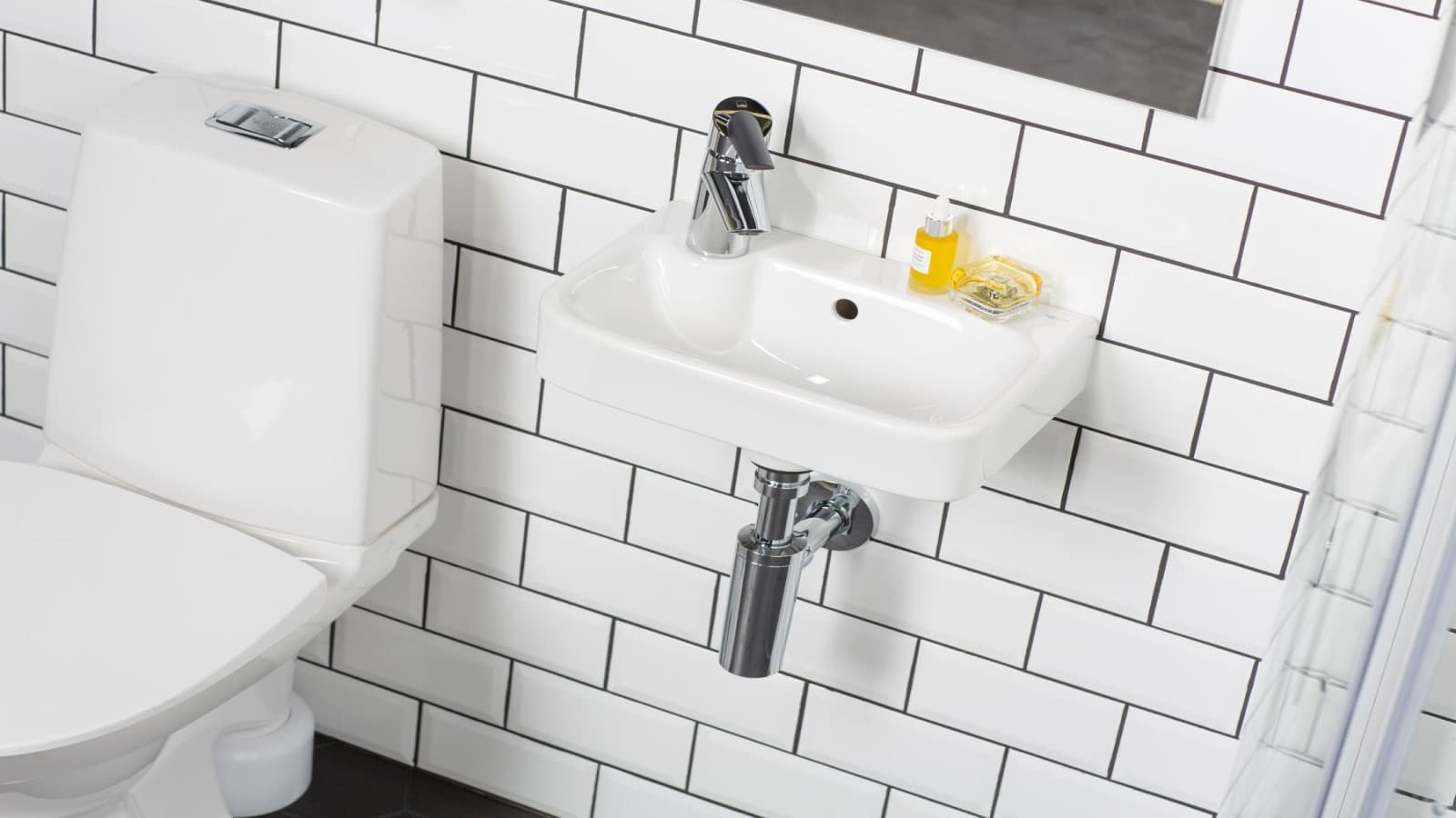 IDO Glow -seinälle kiinnitettävä pesuallas IDO Glow -seinälle kiinnitettävä pesuallas